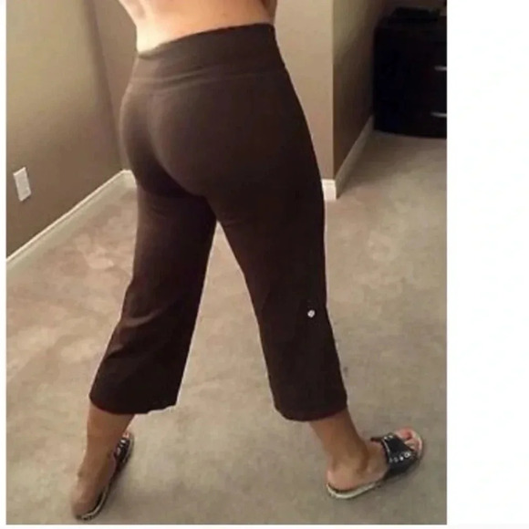 Lululemon loose fit tie crop - Picture 2 of 6